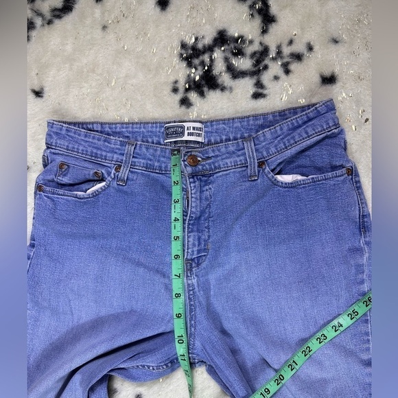 Levi’s Women’s Signature At Waist Light Wash Bootcut Denim Jeans Size 14 - Picture 5 of 8